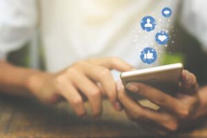 Social Media Strategy Guide: Building Growth, Engagement, and Authority